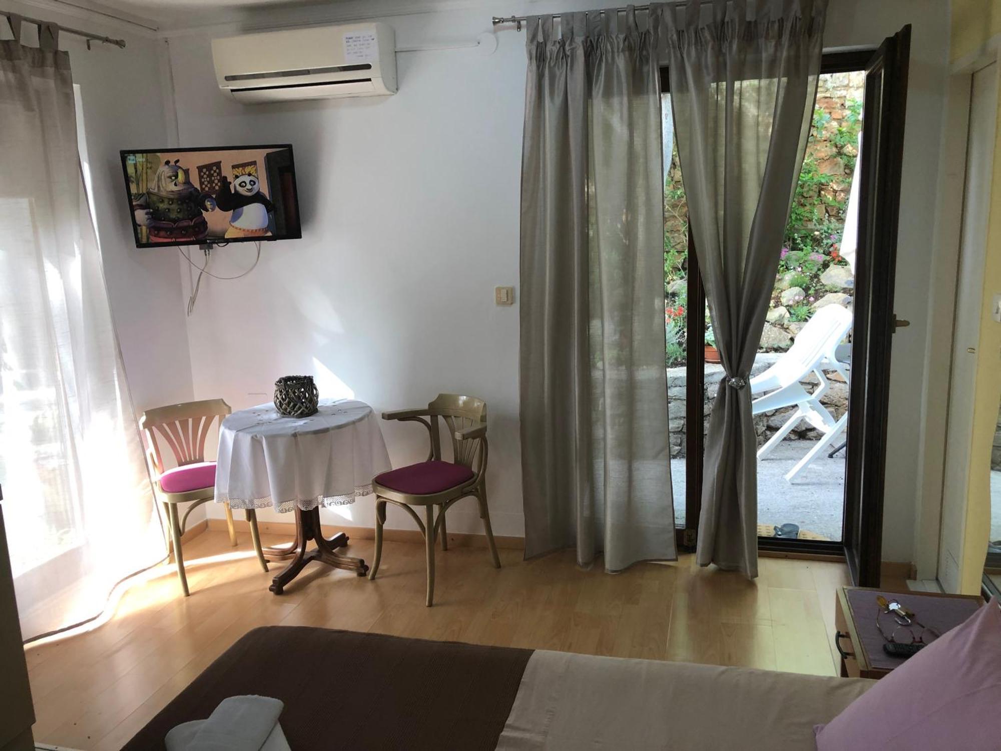 Apartments ヴェリ・ロシニュ エクステリア 写真